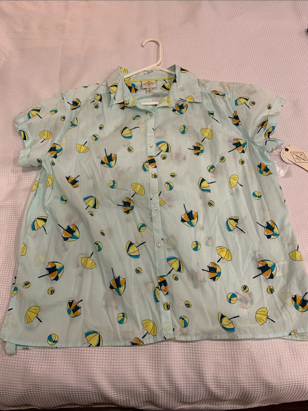 Beach ready cotton top casual sheer
Feminine cute cruise-wear vacay or stay